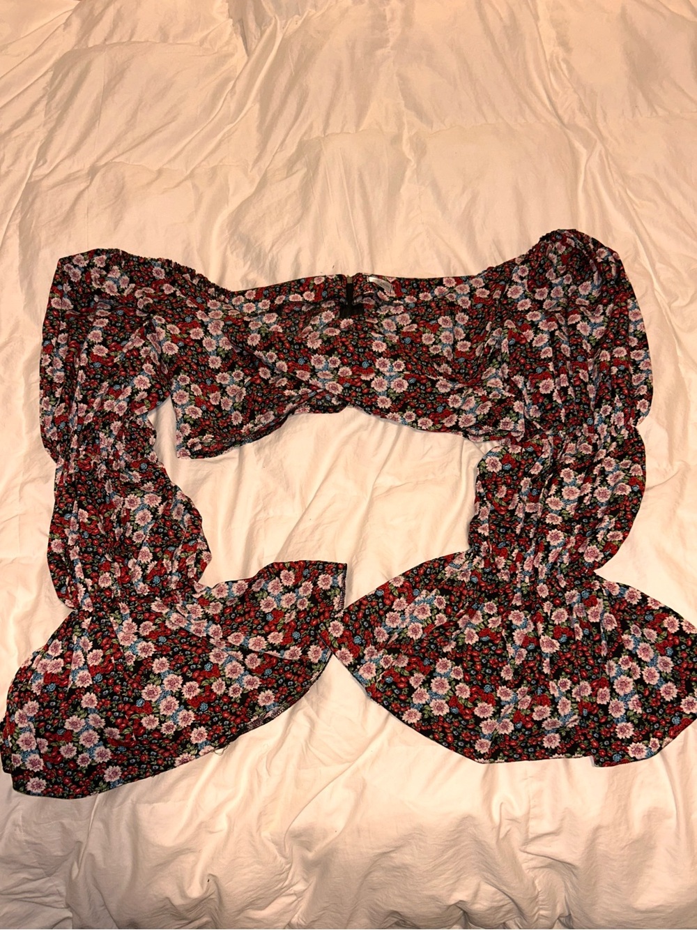 Floral Off-Shoulder Crop Top in Black and Pink
